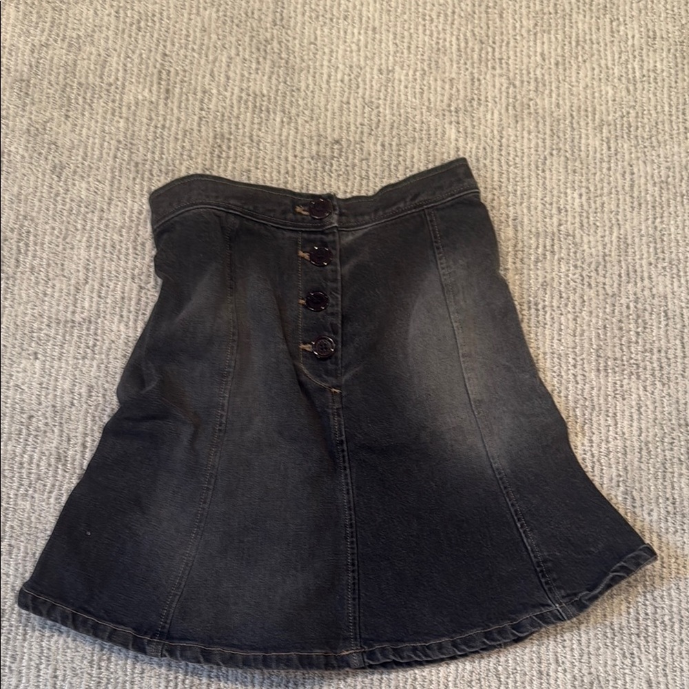 Marc Jacobs - flared bottom, mid length Black Denim Skirt